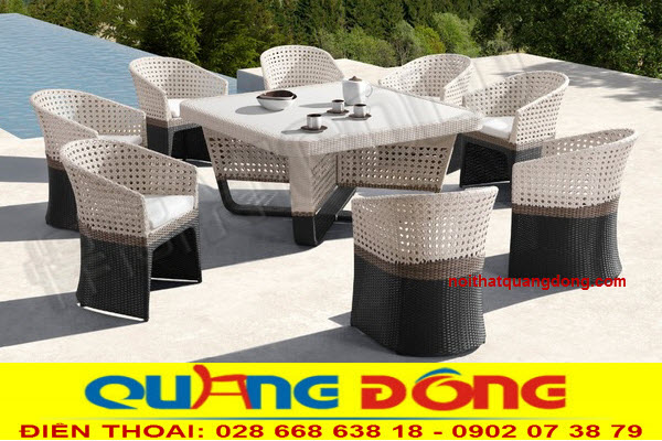 Bàn ghế mây nhựa QD-2021|Ghế mây nhựa màu trắng đen Bàn ghế nhựa giả mây nhựa màu trắng đen đan mắt cáo, cách điệu chân ghế ấn tượng.