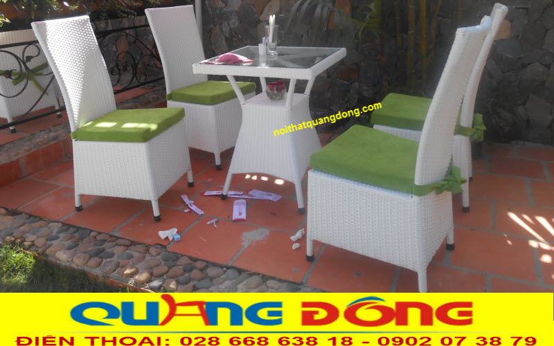 Bàn ghế cafe - bàn ghế nhà hàng ngoài trời Bàn ghế nhựa giả mây QD-209, kiểu dáng ghế không tay, kiểu đan thủ công đẹp.