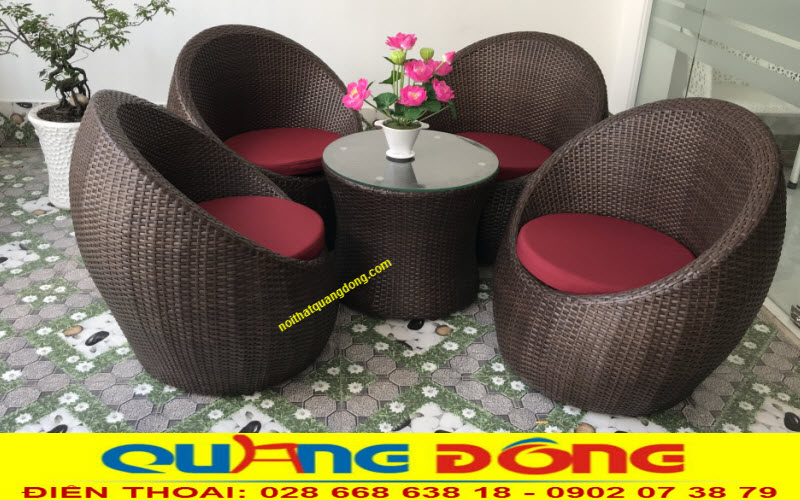 Bộ bàn ghế giả mây QD-211 thiết kế độc lạ hình trái trứng đầy đặn tạo điểm nhấn đẹp cho mọi không gian