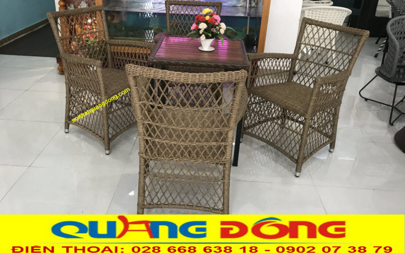 Bàn ghế giả mây QD-293 đan sợi tròn siêu bền Mẫu ghế giả mây QD-293 được đan sợi mây nhựa bản tròn kết hợp kiểu đan kazo bền đẹp