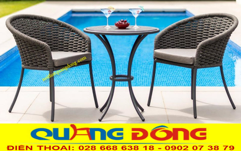 bộ bàn ghế đẹp tạo sân vườn, ban công, bể bơi hay sân thượng, dành cho 2 người, đan lóng mốt bằng sợi dù giả mây