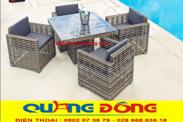 B&agrave;n ghế giả m&acirc;y QD-366 kiểu d&aacute;ng vu&ocirc;ng, sang trọng, đan sợi nhựa bản to