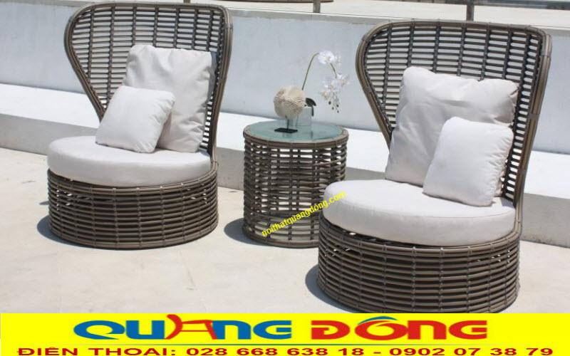Bàn ghế mây nhựa ngoài trời Bộ bàn ghế mây nhựa QD-394 gồm 2 ghế 1 bàn cho không gian tối giãn hơn