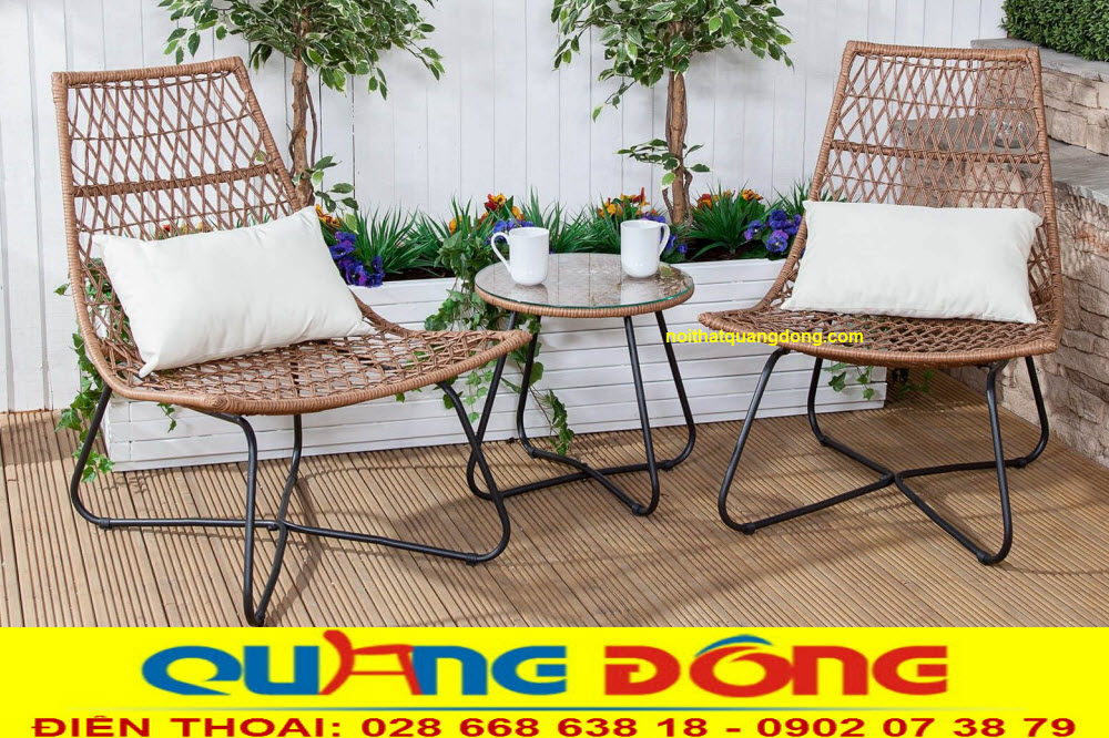 Bàn ghế giả mây QD-2059|Bàn ghế sân vườn cao cấp Bàn ghế nhựa giả mây QD-2059 là mẫu bàn ghế sân vườn cao cấp, được đan mây nhựa sợi trò, màu sắc đẹp