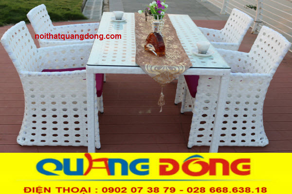 B&agrave;n ghế nhựa giả m&acirc;y QD-364 đan mắt c&aacute;o sang trọng, chất lượng cao, khung sườn bền chắc, gi&aacute; tốt.