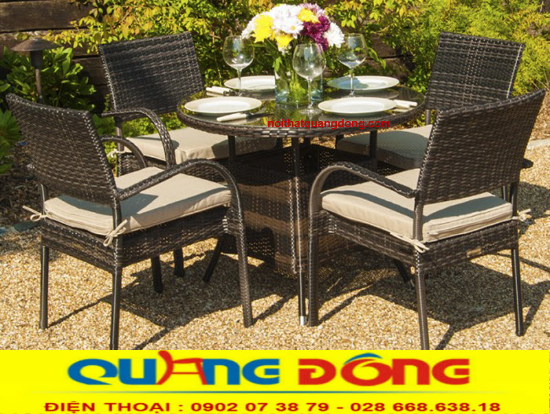 Bàn ghế giả mây QD-376|Bàn ghế mây nhựa Bàn ghế nhựa giả mây QD-376 màu nâu, chất lượng cao, thiết kế đẹp, màu sắc đẹp, quy trình sản xuất bàn ghế cao cấp.