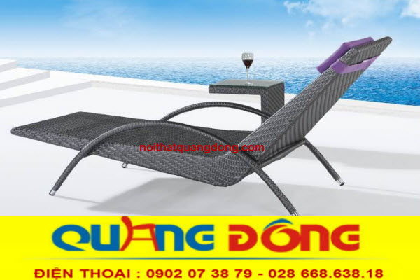 Ghế nằm hồ bơi nhựa giả m&acirc;y QD-589 thiết kế c&oacute; tay nghệ thuật sử dụng độ mỏng d&agrave;y của sản phẩm để l&agrave;m n&ecirc;n độc đ&aacute;o cho sản phẩm