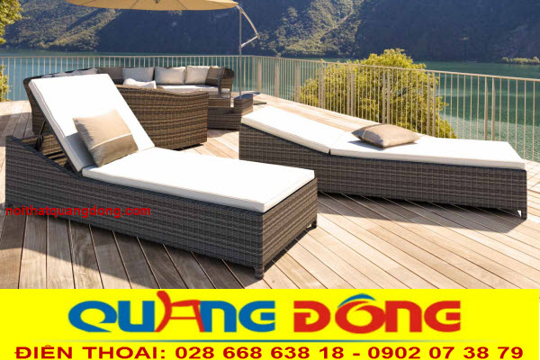  Ghế hồ bơi giả m&acirc;y QD-599 l&agrave; kiểu ghế nằm thư gi&atilde;n kh&ocirc;ng tay đan m&acirc;y nhựa, n&acirc;ng h&agrave;ng lưng ghế theo &yacute; th&iacute;ch.