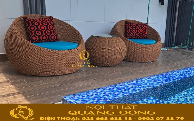 Bàn ghế giả mây QD-306 sử dụng cạnh hồ bơi thêm tiện nghi Sử dụng bàn ghế giả mây QD-306 cho không gian cạnh hồ bơi