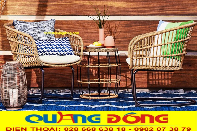 Bàn ghế giả mây món quà đặc biệt của không gian ngoài trời. 