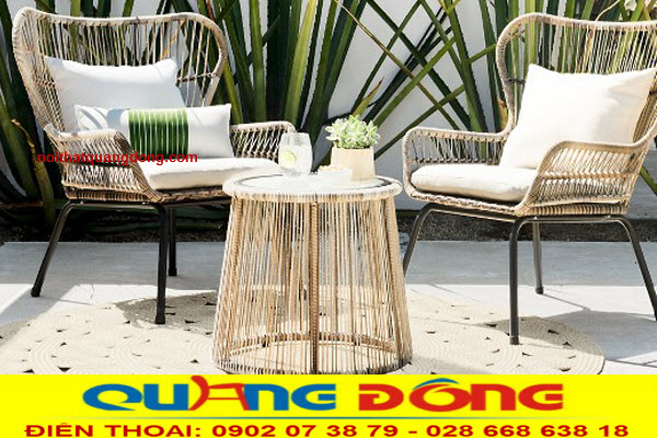 Bàn ghế nhựa giả mây - sản phẩm thay thế hoàn hảo cho sân vườn.