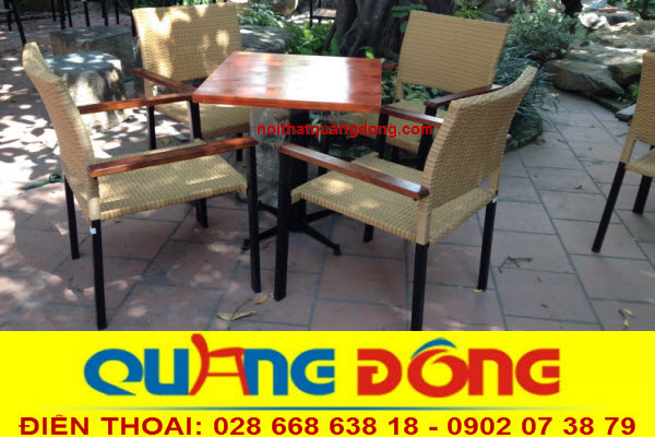 Kinh nghiệm chọn mua bàn ghế cafe nhựa giả mây cho sân vườn đẹp.