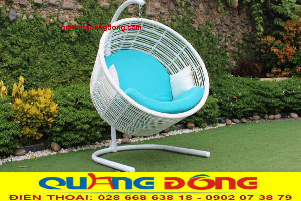 X&iacute;ch đu giả m&acirc;y QD-428 l&agrave; mẫu ghế thư gi&atilde;n m&oacute;c treo cực kỳ chuẩn, m&agrave;u trắng, đan nhựa m&acirc;y sợi tr&ograve;n 